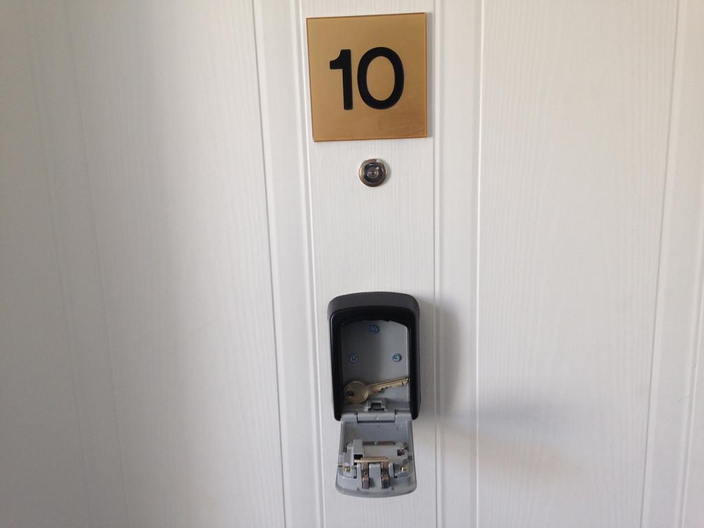 Aberdeen Serviced Apartments - Bloomfield エクステリア 写真